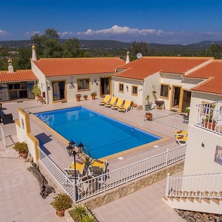 Bed and Breakfast Casa Dos Ninos Сан-Бартоломеу-де-Мессинеш Экстерьер фото