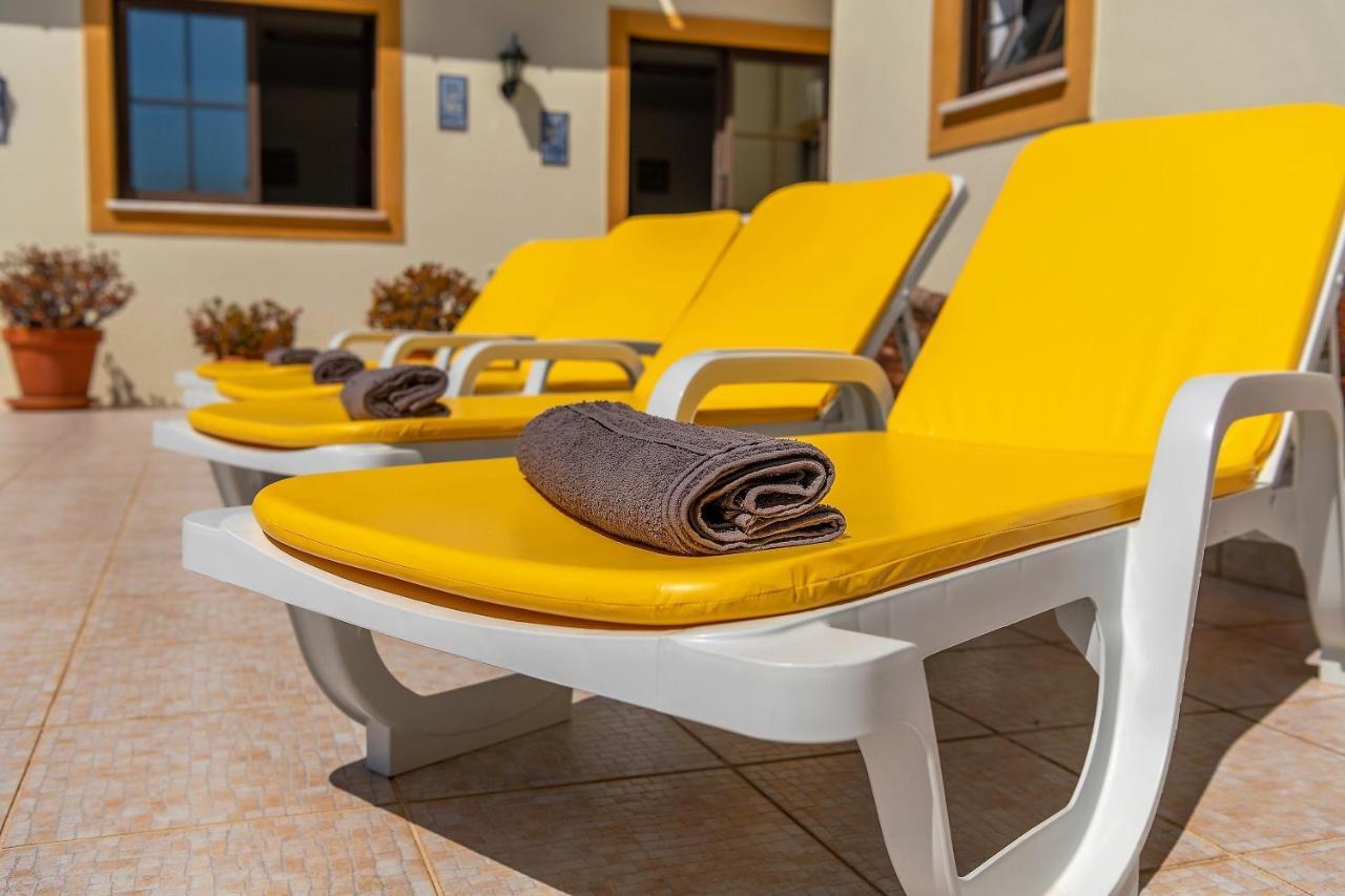 Bed and Breakfast Casa Dos Ninos Сан-Бартоломеу-де-Мессинеш Экстерьер фото